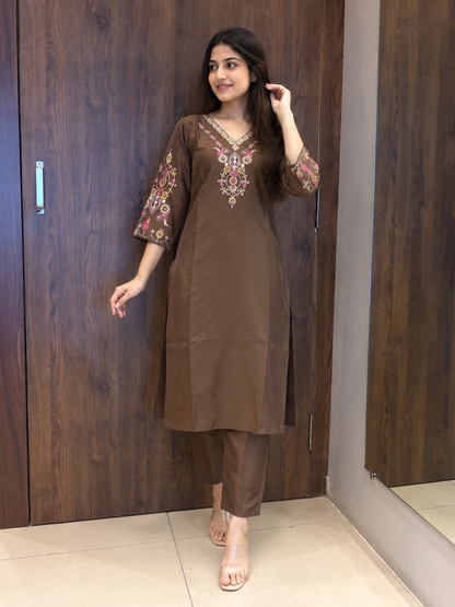 Mocha Bloom Embroidered Dupatta set (#80)