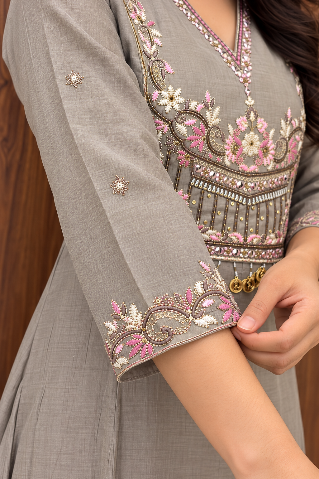 GRAY EMBROIDARIED ANARKALI SET (#154)