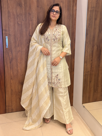 HANDWORK SARARA SET (#134)