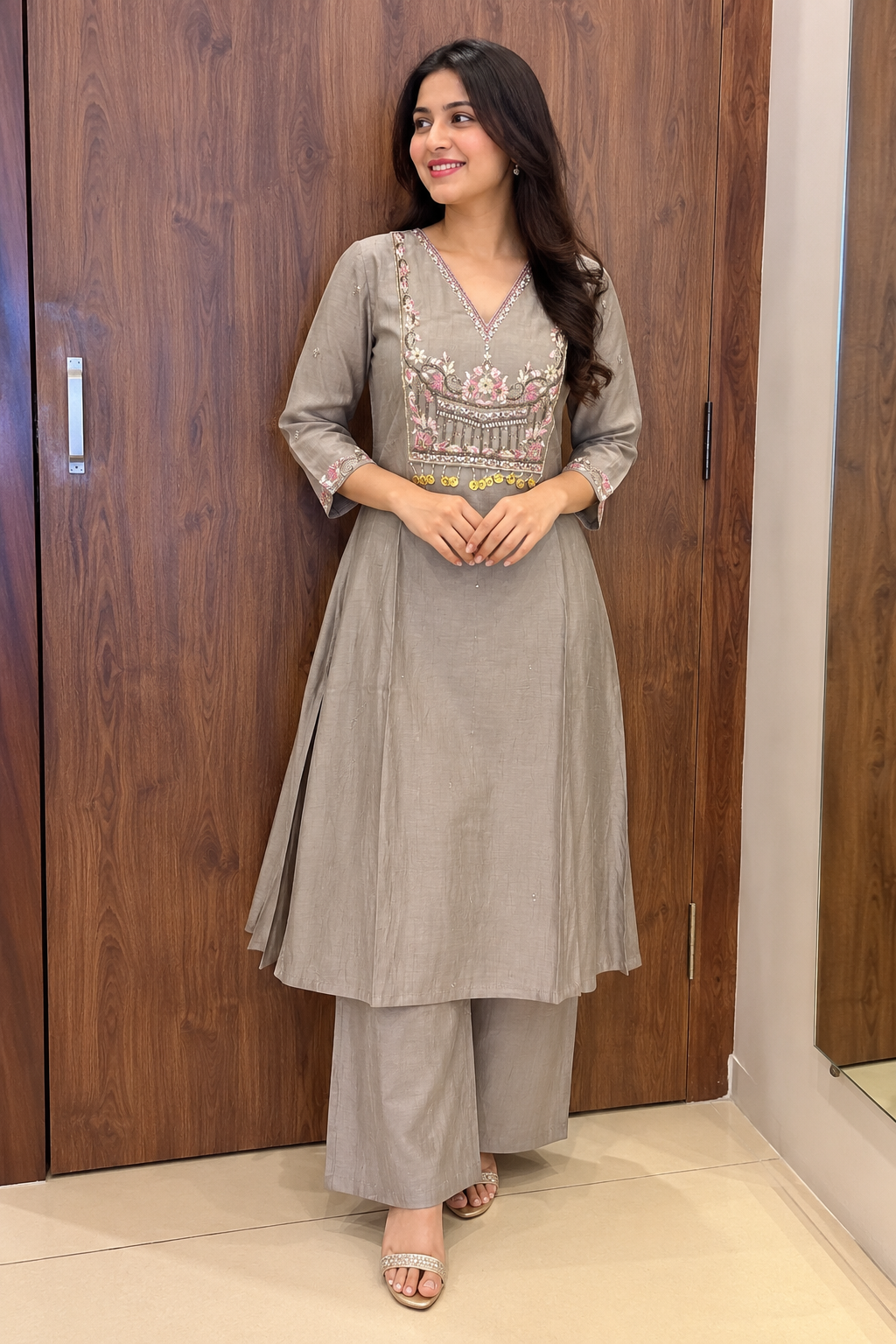 GRAY EMBROIDARIED ANARKALI SET (#154)