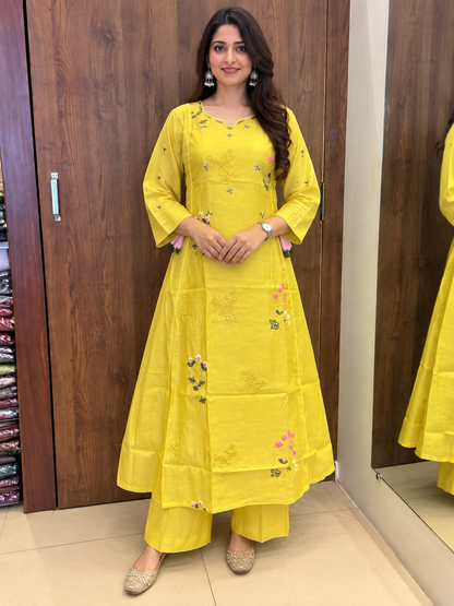 MEHER FLORAL SET (#110)