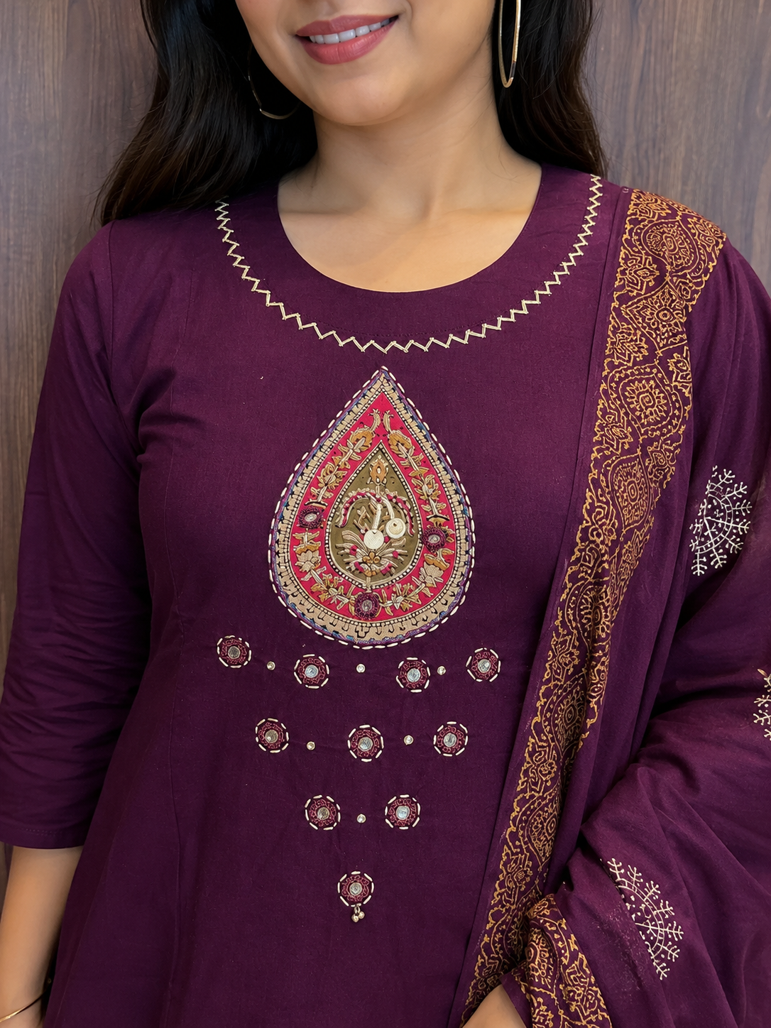 WINE GAMTHI DUPATTA SET (#100)